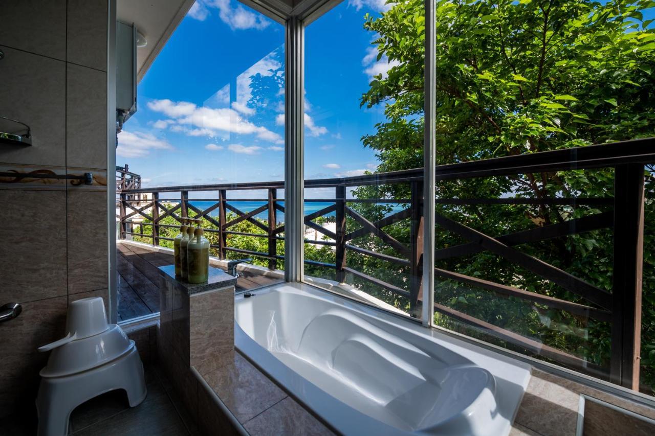 E-Horizon Resort Condominium Yomitan Buitenkant foto