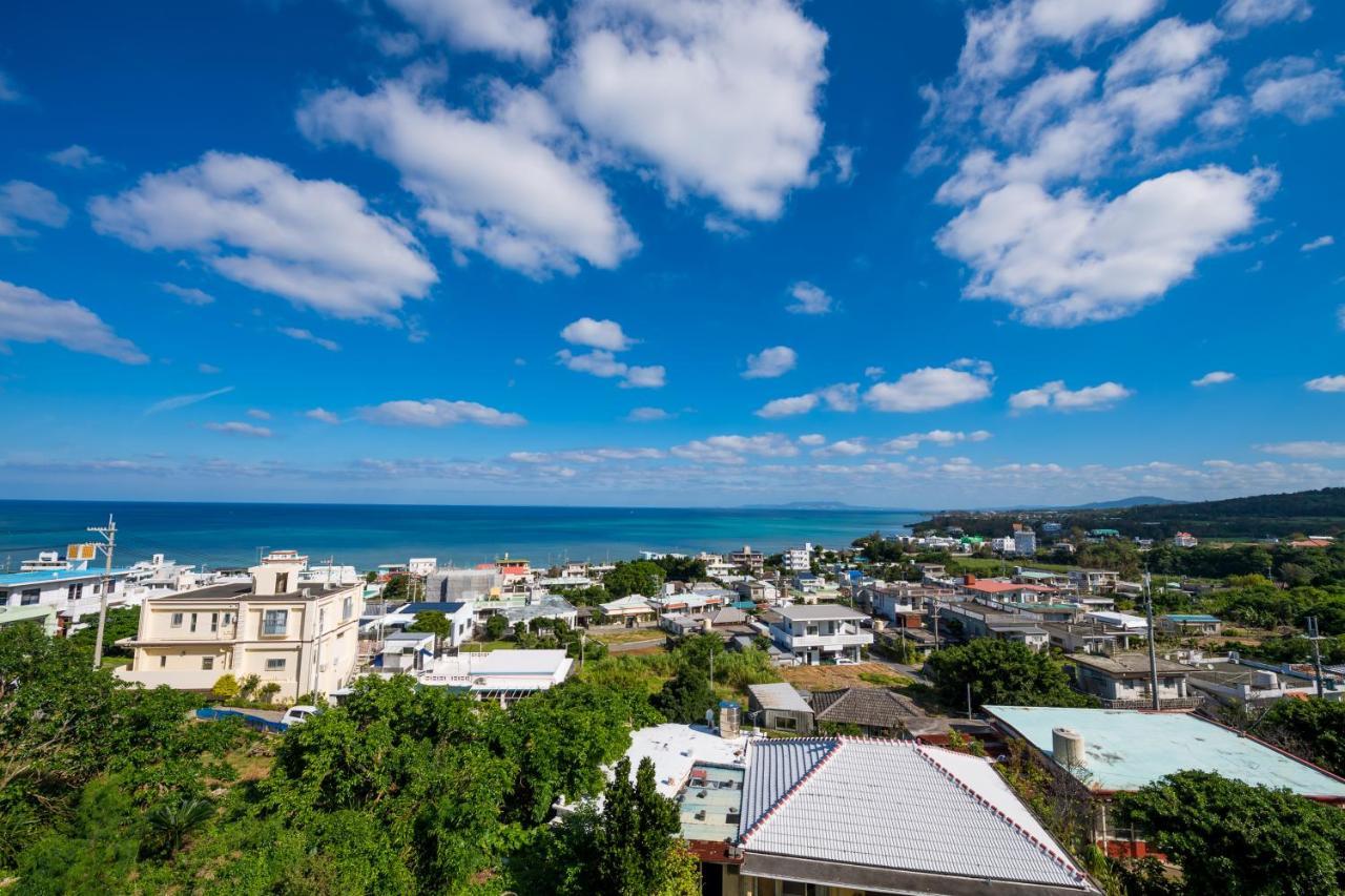 E-Horizon Resort Condominium Yomitan Buitenkant foto